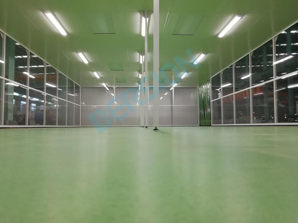 一種硬墻潔凈棚